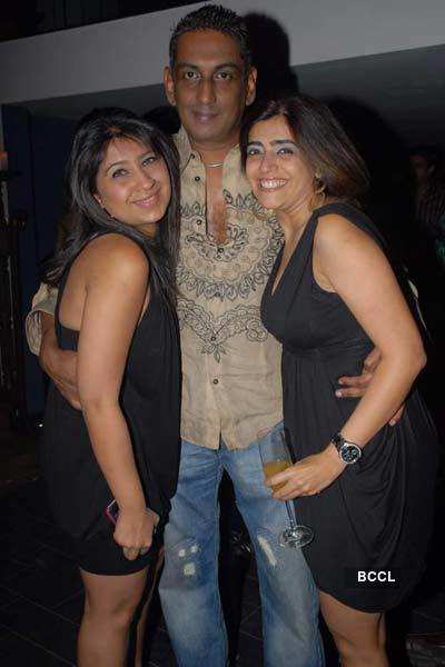 Sumeet Chopra b'day bash