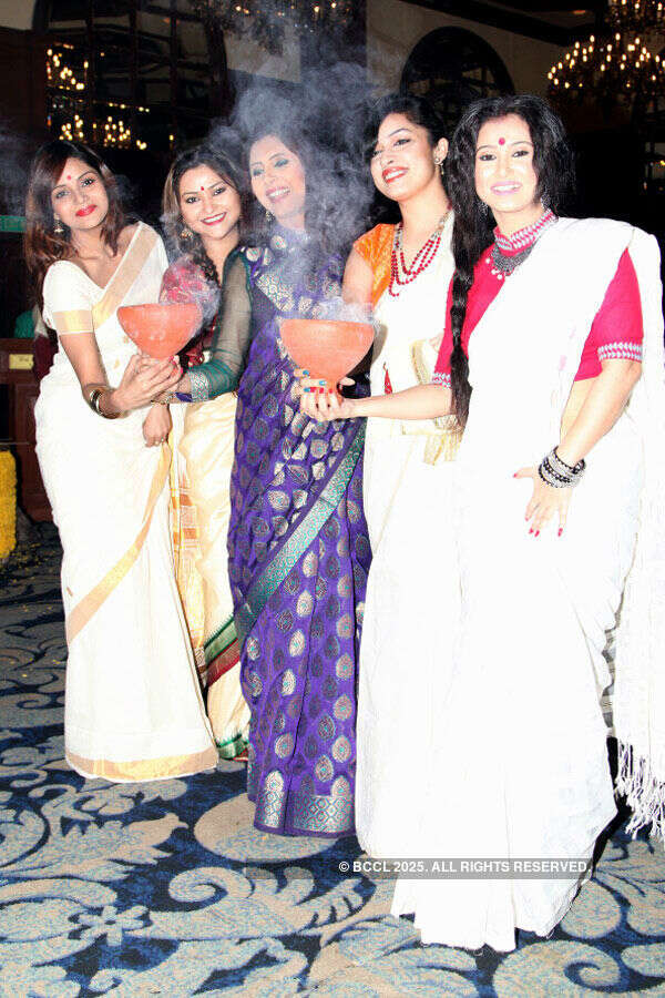 Celebs @ Dhak Mahotsav