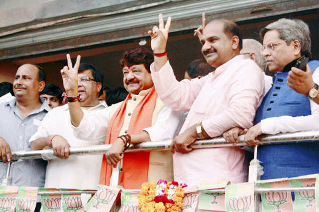 Political parties campaigning for Haryana polls