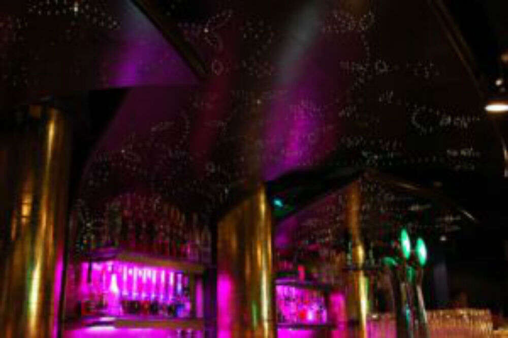 Velvert underground