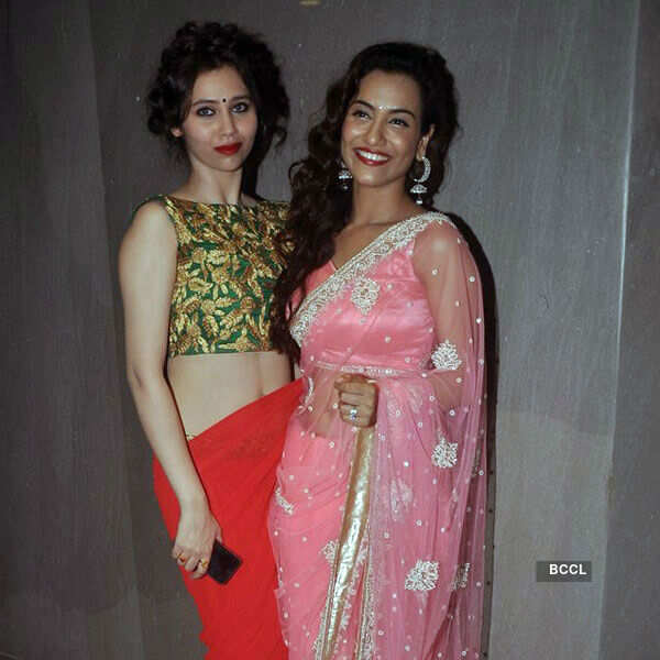 Desi Kattey: Spl. Screening