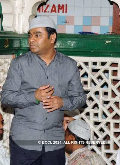 Rahman at Nizamuddin Dargah