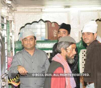 Rahman at Nizamuddin Dargah