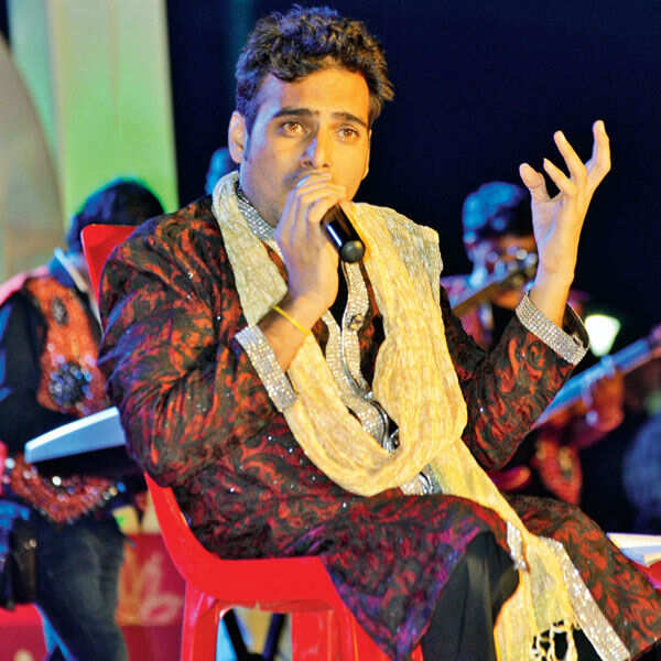 B-wood dandiya raas for Bhopalites