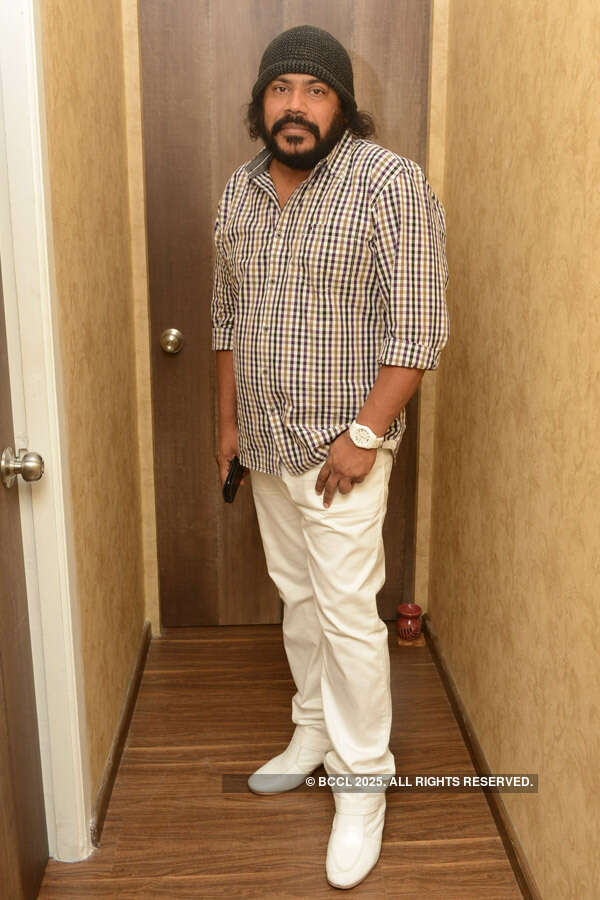 Essensuals salon launch