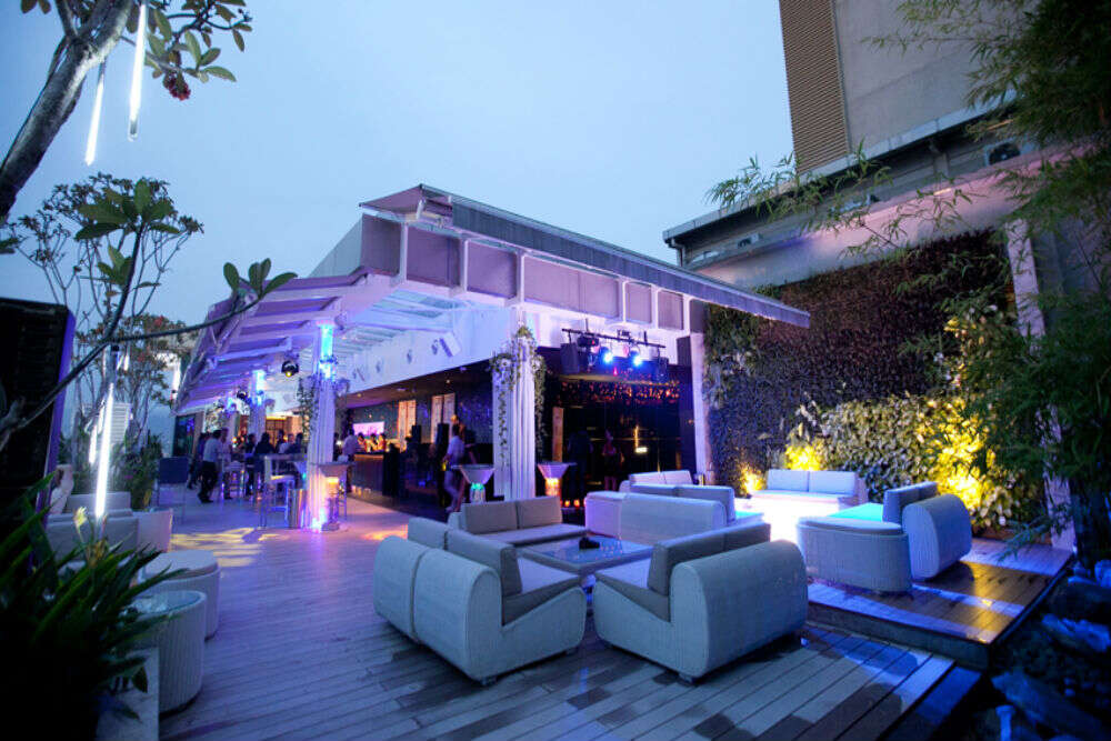 View Rooftop Bar View Rooftop Bar