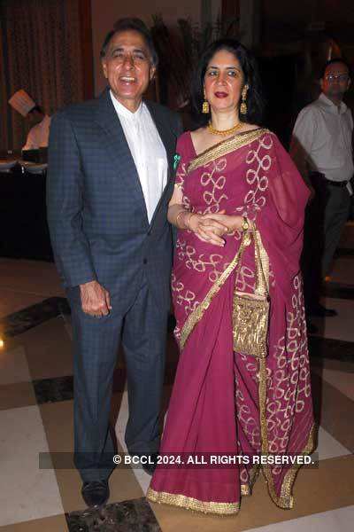 Wedding reception of Vineet Mittal and Sindoor Thakar at JW Marriott ...