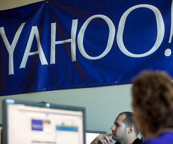 Yahoo to lay off 300 employees in India