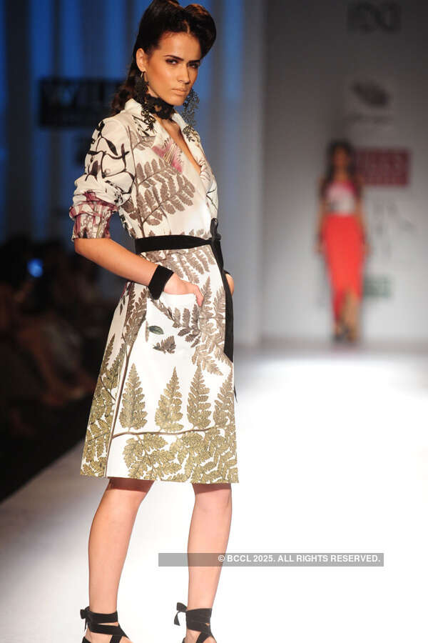 WIFW '15: Day 1: Paras & Shalini