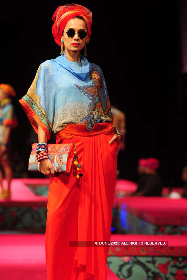 WIFW '15: Day 1: Tarun Tahiliani