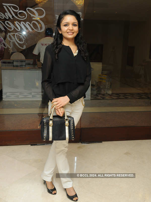 Shopping day for the ladies in Hyderabad