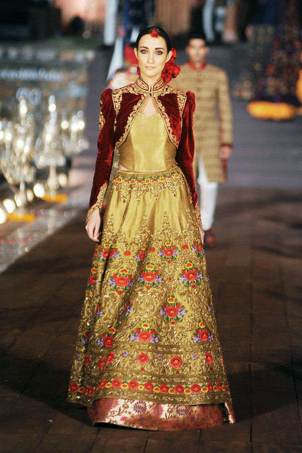 WIFW '15: Day 5: Rohit Bal
