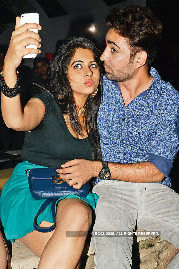 Delhi dances to Pakistani pop