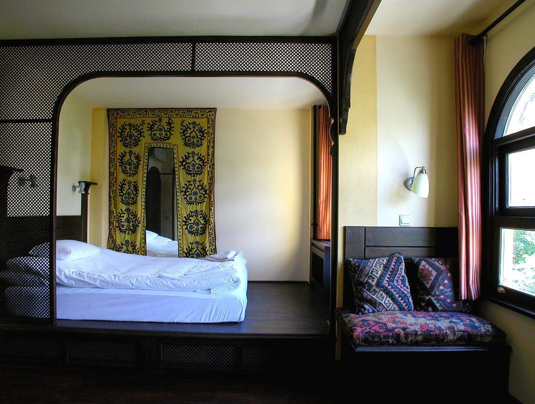 Hotel Empress Zoe