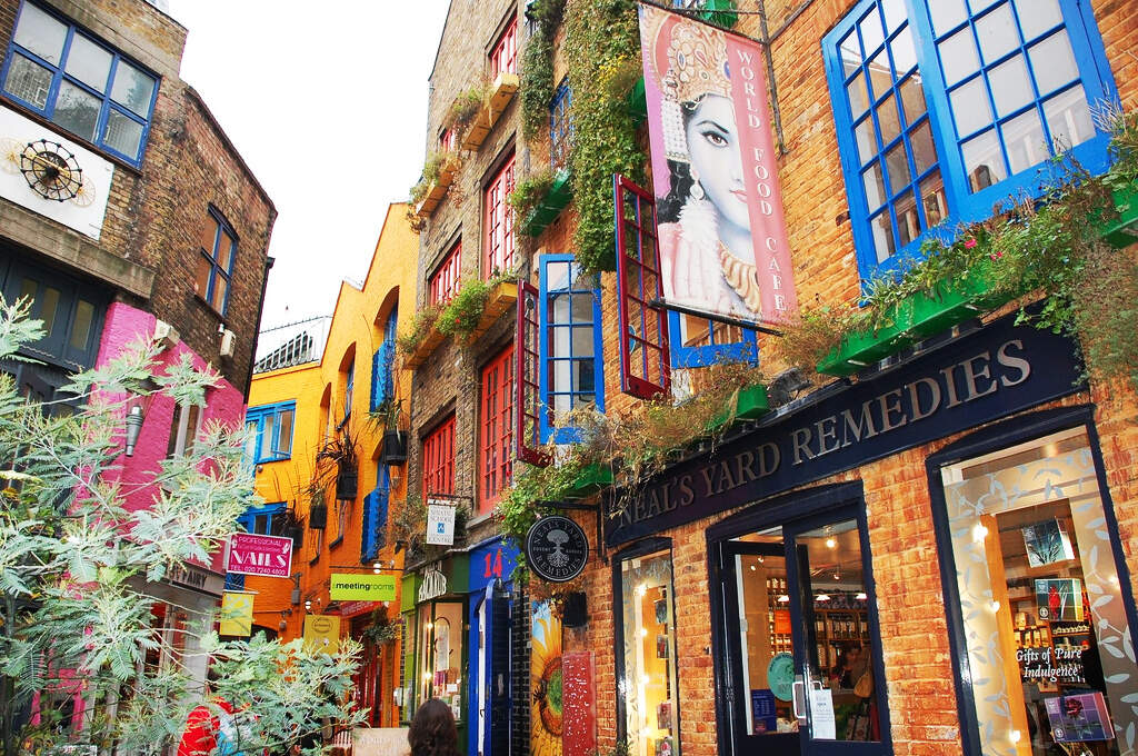 ウィッタード Piccadilly & Covent Garden File:COVENT GARDEN MARKET BUILDING 7482 pano 12.jpg