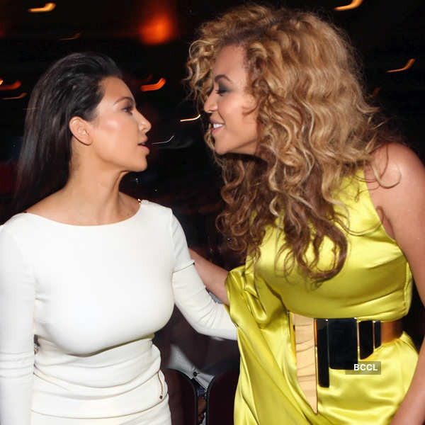 Celebs who ignore each other!