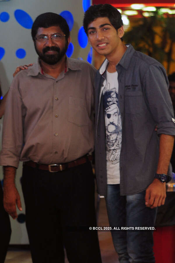 Sherlyn shoots in the city