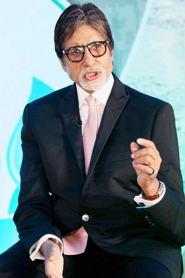 Amitabh Bachchan summoned by LA Court
