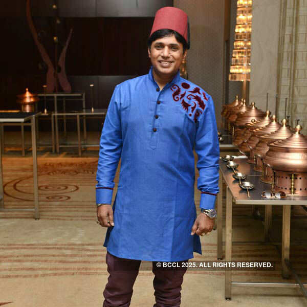 Singing along to Sufi songs