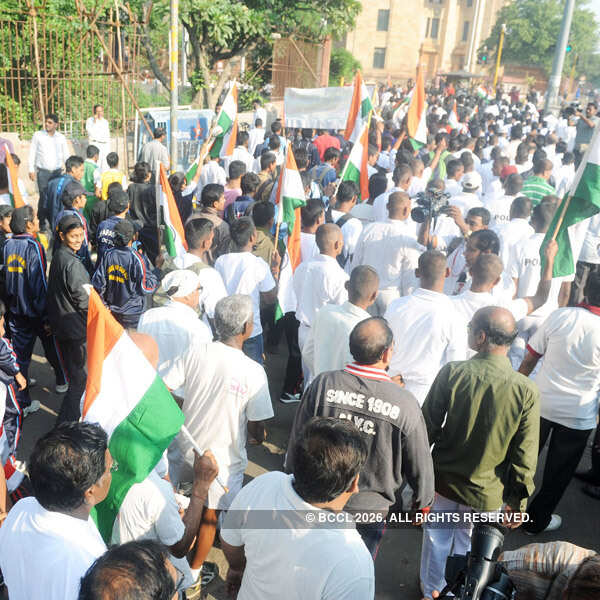 PM flags off 'Run for Unity' on Sardar Patel's birth anniversary