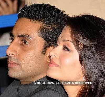 Abhishek Bachchan & Aishwarya Rai Bachchan during the 'Limca Book of ...