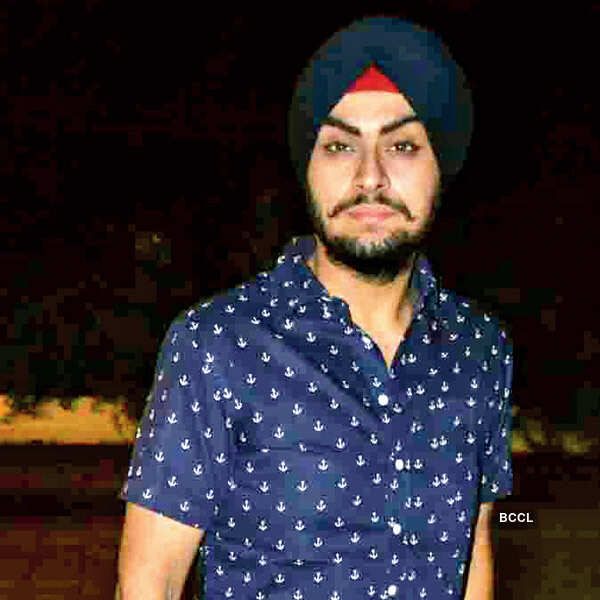 Reunion of a college in Kanpur