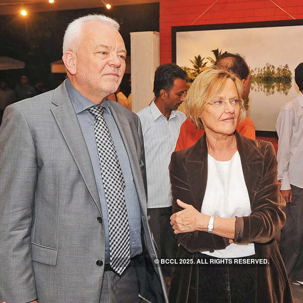 DMRC director's photo exhibition