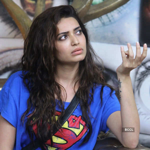 Bigg Boss 8: Sneak Peek