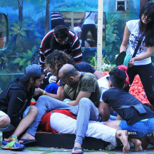 Bigg Boss 8: Sneak Peek