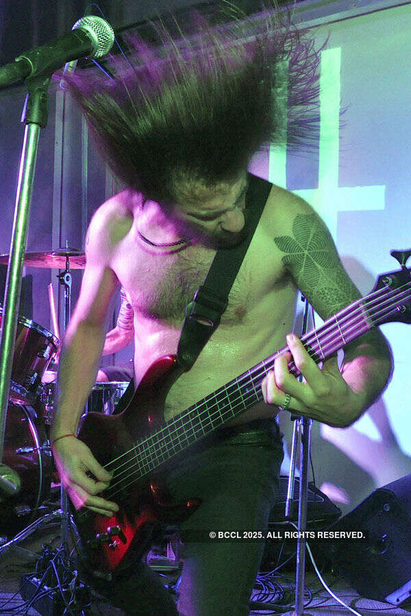 A rocking jam session