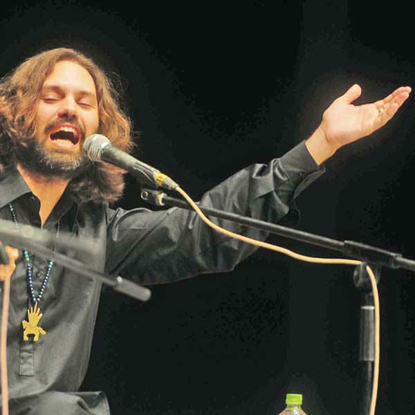 Shye Ben Tzur performs Hebrew qawwali