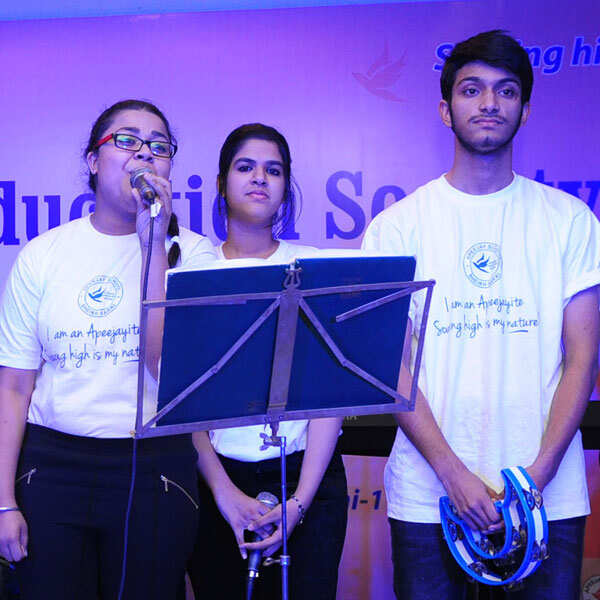 Apeejay School: Alumni meet