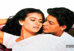 Shah Rukh Khan and Kajol reunite for DDLJ