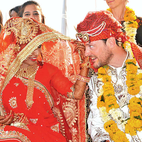 Nitasha Pathrod weds Kristof Roben