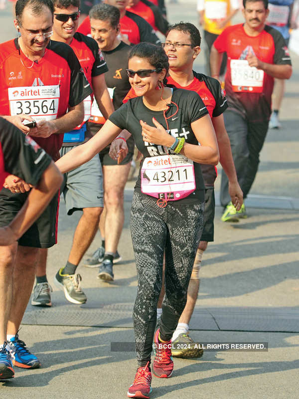 Celebrities cheer Delhi at Half Marathon