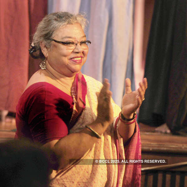 KNC&rsquo;s theatre society perform Euripedes&rsquo; The Trojan Women in Delhi