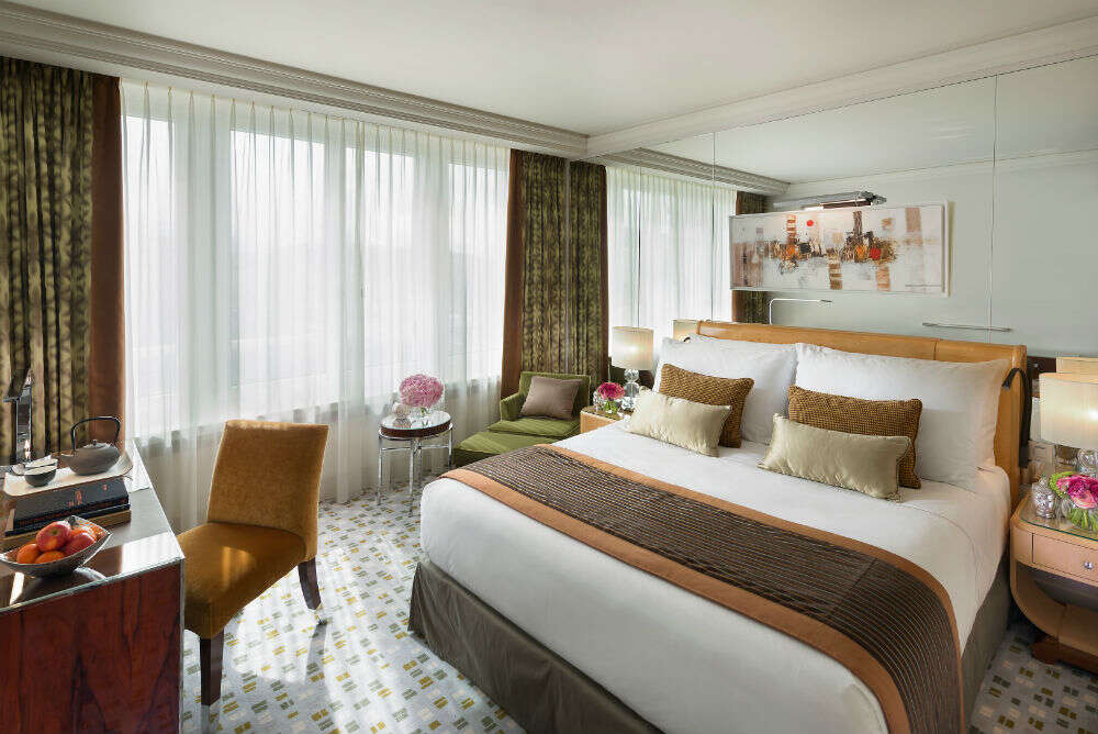 Mandarin Oriental geneva-13-river-view-room-ed