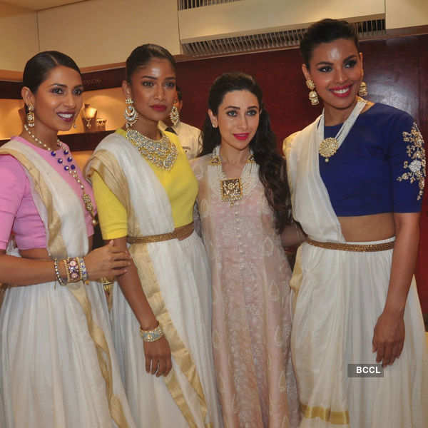 Karishma @ jewellery launch