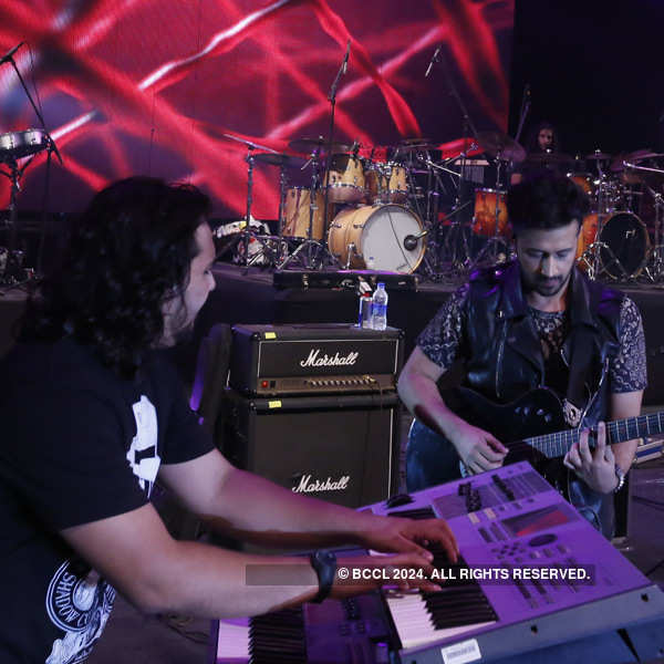 Atif, Arijit perform in Gurgaon