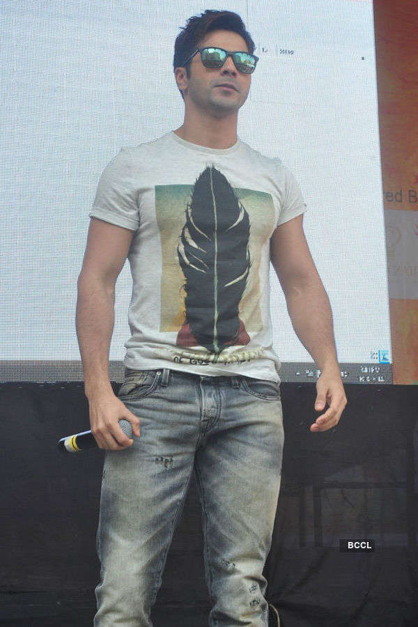 Varun promotes Badlapur