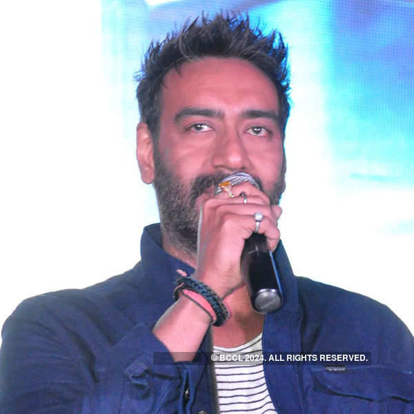 Ajay, Sonakshi promote Action Jackson