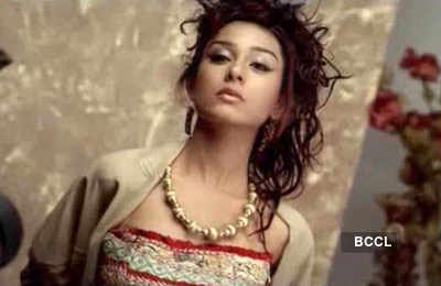 Amrita Rao's Portfolio Pics