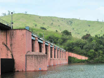 Mullaperiyar dam row: TN opposes nod for study