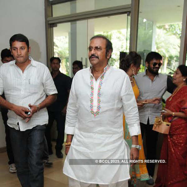 Shanthanu and Aishwarya's glittering sagai at Radisson Blu, Hyderabad