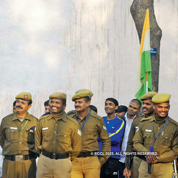 Bharti performs at Tihar Jail