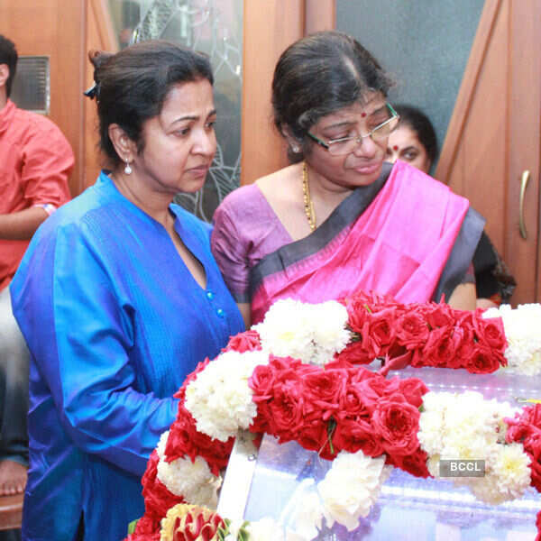 Celebs pay homage to K Balachander