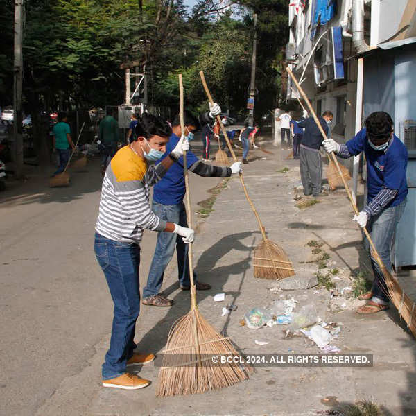 Meghana Gaonkar cleans up Indiranagar, Bengaluru