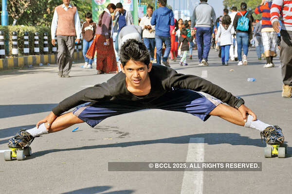 Indore begins its sunday the raahgiri way!