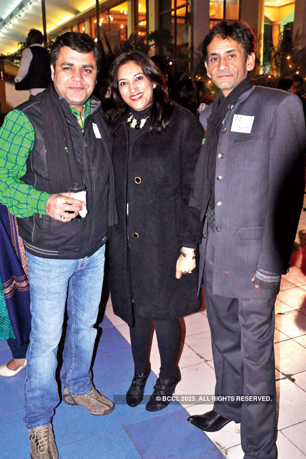 School reunion party