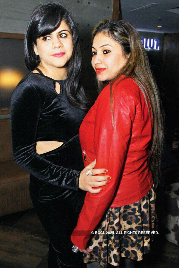 B-Town night rocks the floor